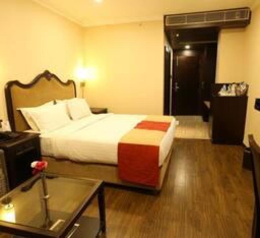 Corporate Suite