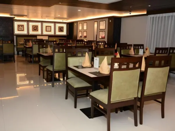 Atithi Hotel - Guwahati 6